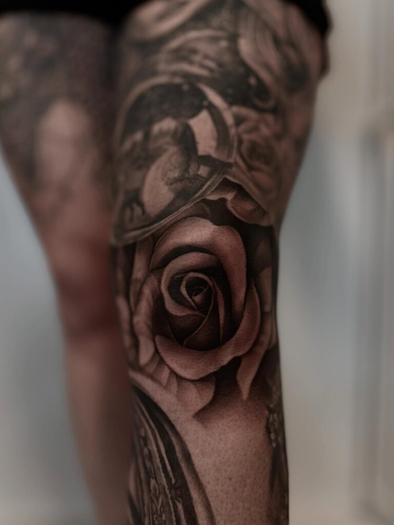 Instagram post from dq_tattoo.dk. This post is in position 4.