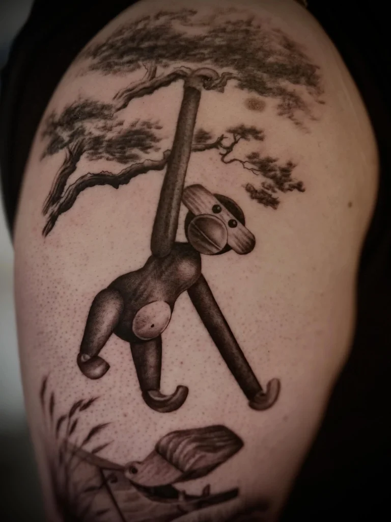 Instagram post from dq_tattoo.dk. This post is in position 2.