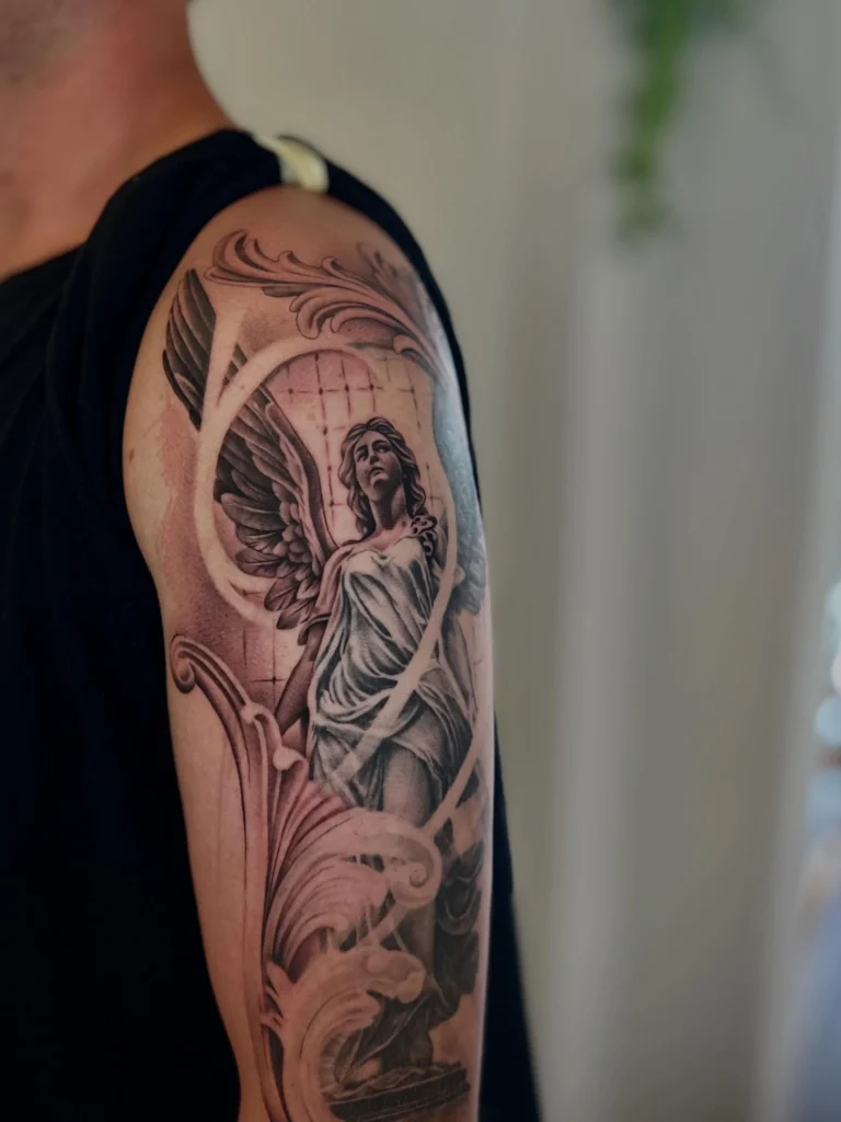 Instagram post from dq_tattoo.dk. This post is in position 2.