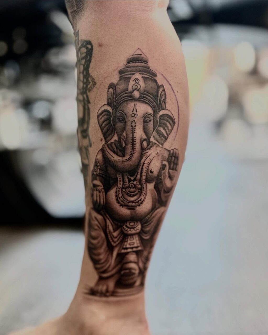 Instagram post from dq_tattoo.dk. This post is in position 0.