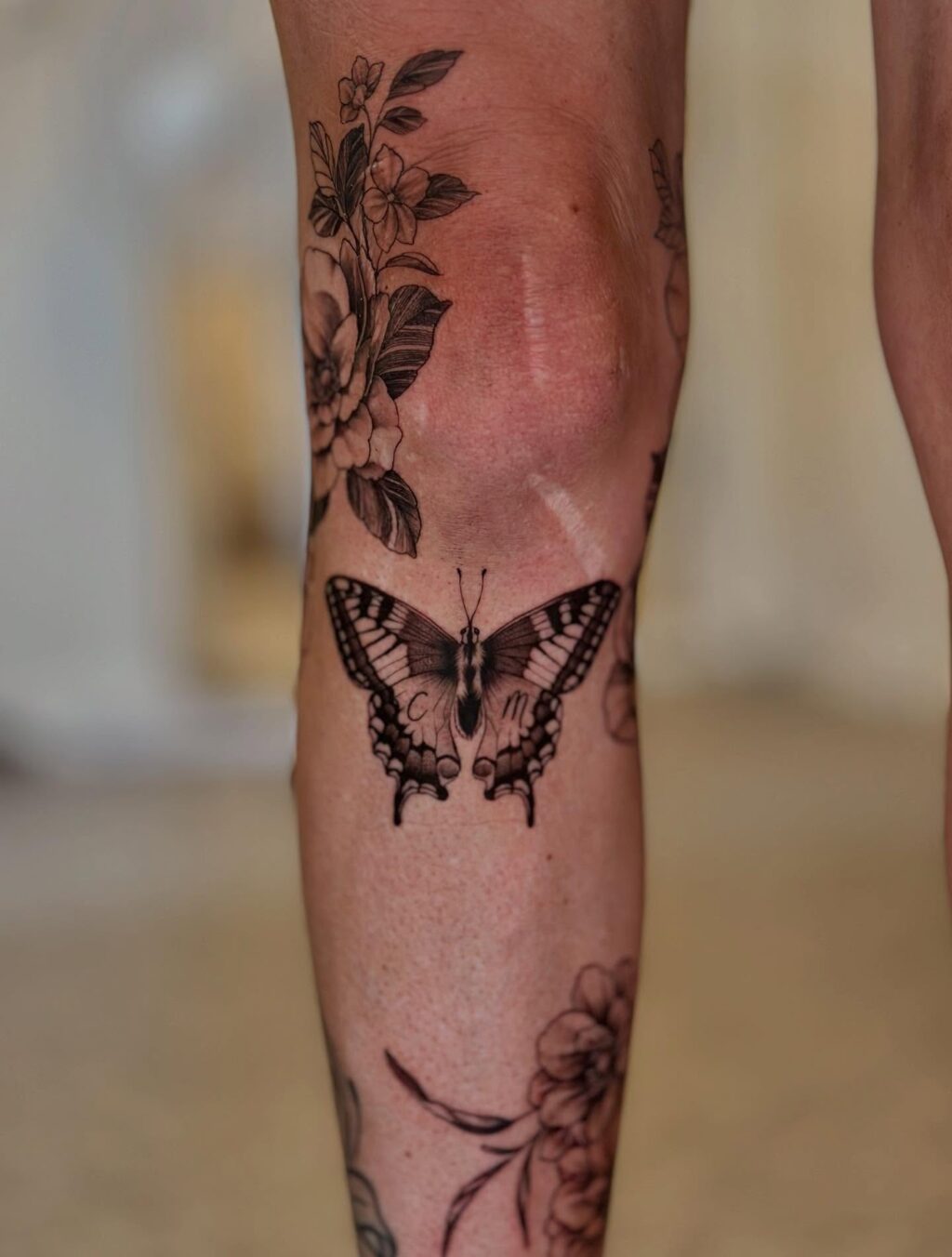 Instagram post from dq_tattoo.dk. This post is in position 0.