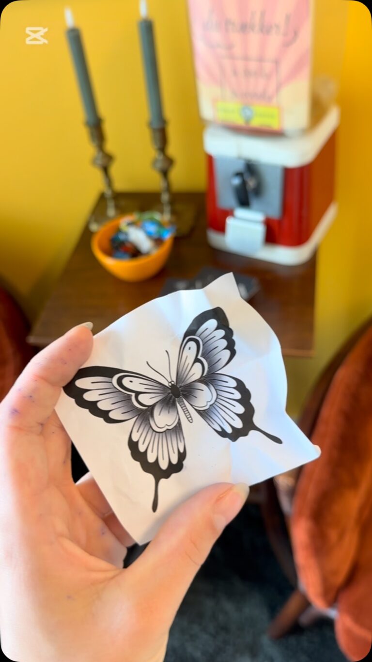 Instagram post from dq_tattoo.dk. This post is in position 9.