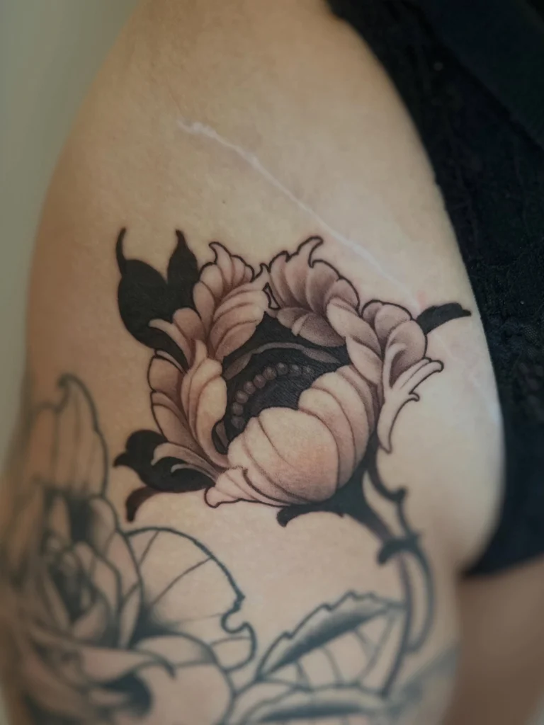 Instagram post from dq_tattoo.dk. This post is in position 8.